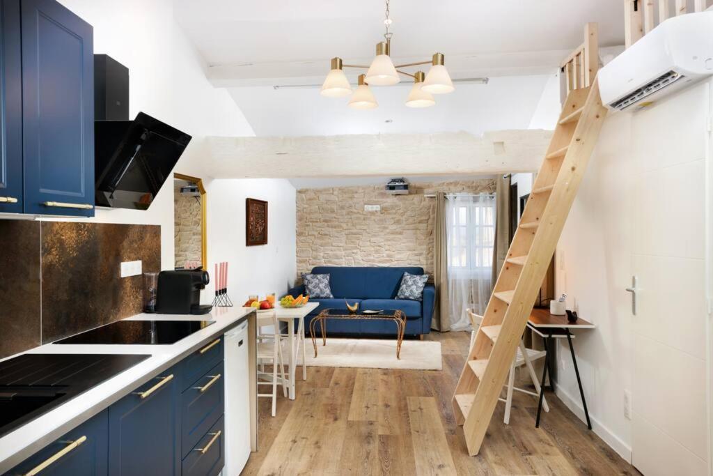 Apartament Le Palais D'Alienor - Parking Gratuit Carcassonne Zewnętrze zdjęcie
