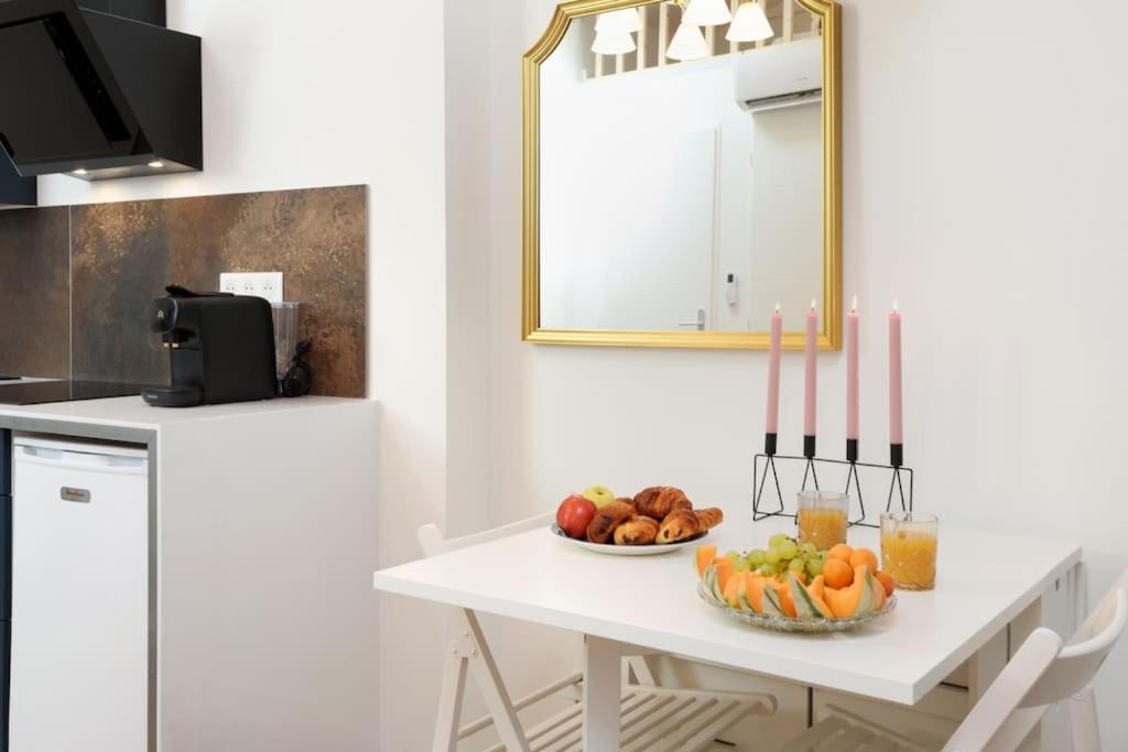 Apartament Le Palais D'Alienor - Parking Gratuit Carcassonne Zewnętrze zdjęcie